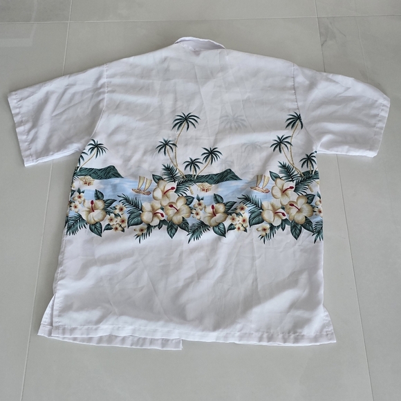 Uluwatu Tropical White Hawaiian Shirt - XXL - Picture 4 of 4